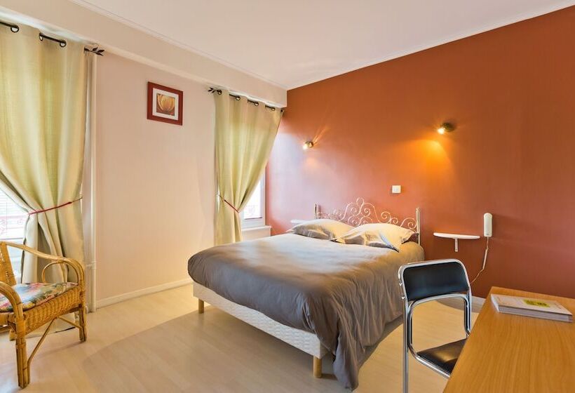 ホテル De La Gare