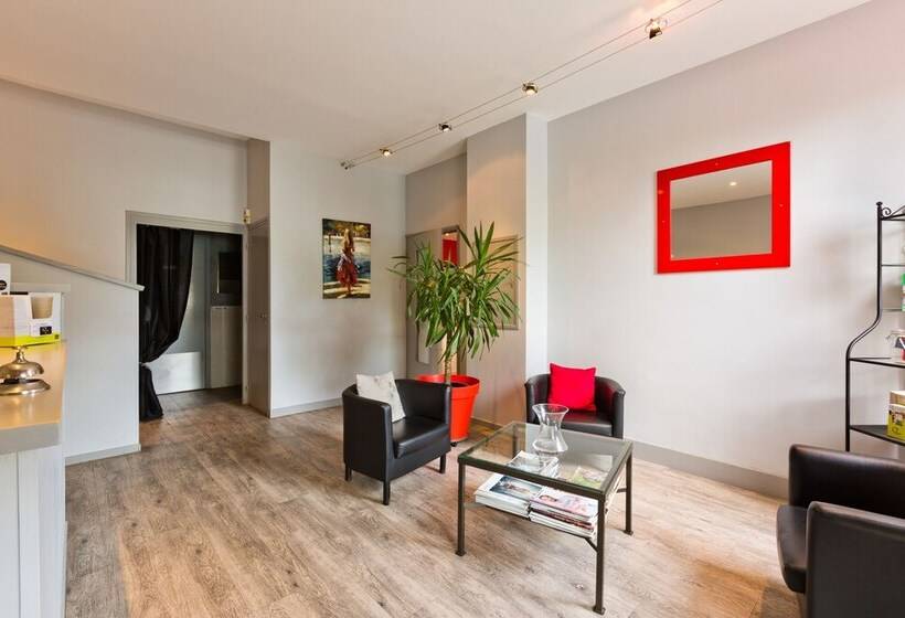 ホテル De La Gare