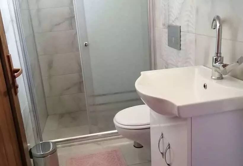 هتل Em Ba Butik Bungalov