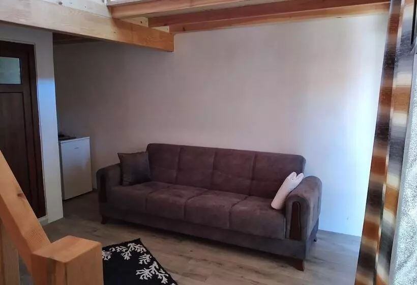 هتل Em Ba Butik Bungalov