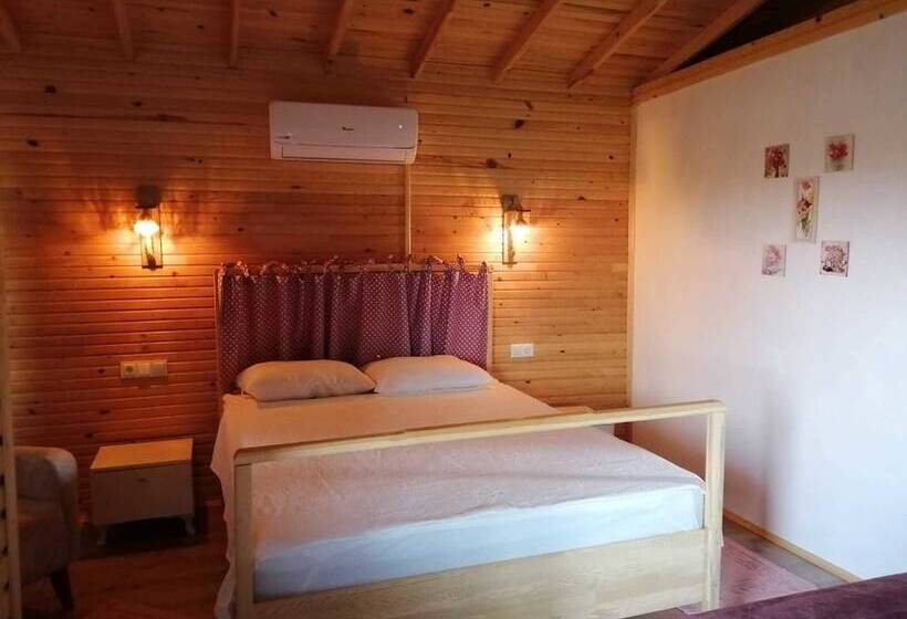 هتل Em Ba Butik Bungalov