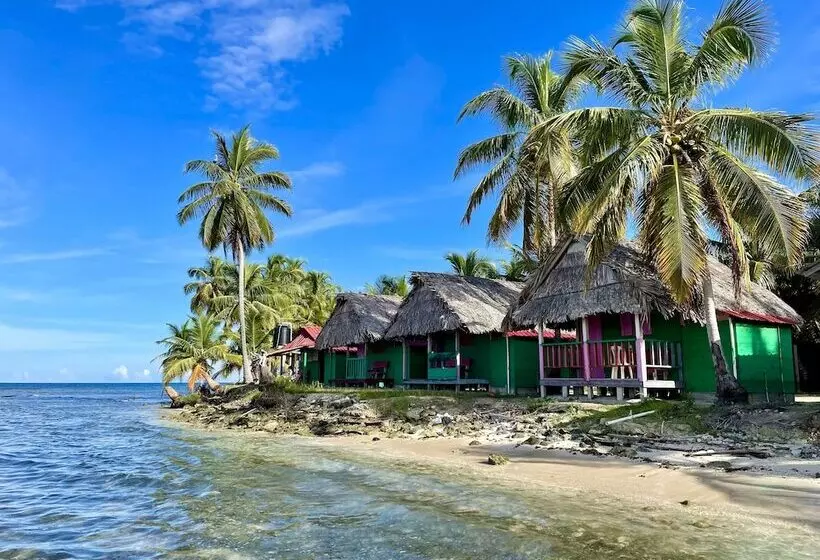 ホテル Enjoy San Blas Diablo Island