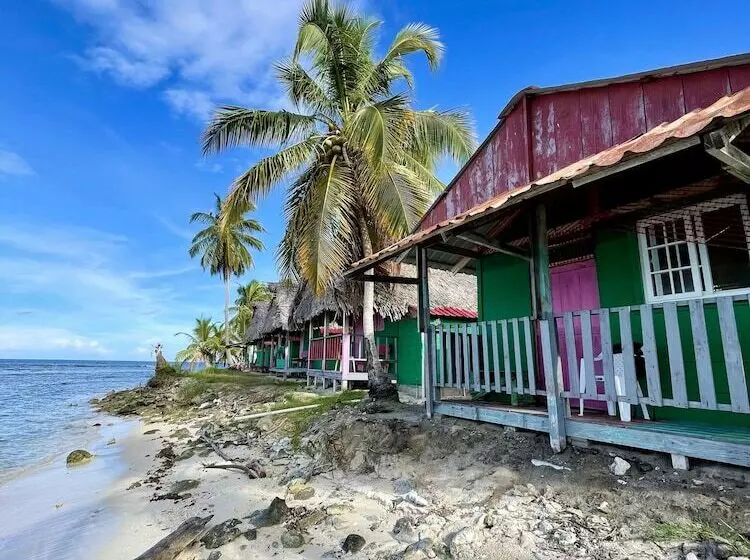 ホテル Enjoy San Blas Diablo Island