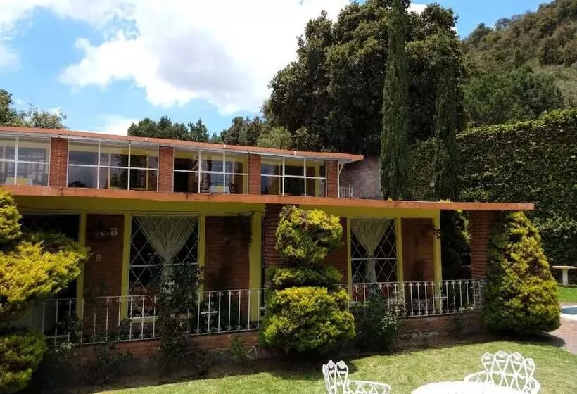 ホテル Estancia Campestre   7 Robles