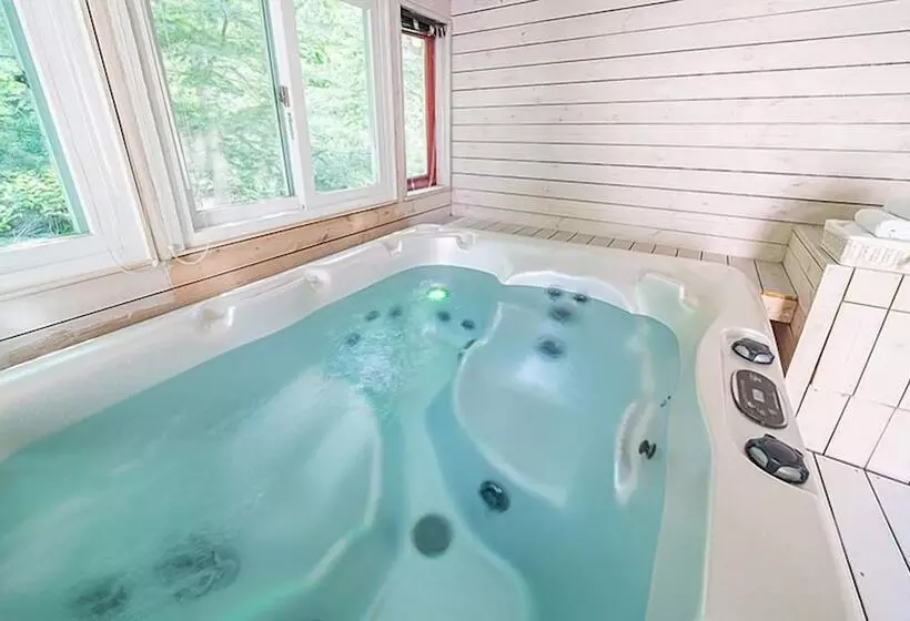 Hotelli Greenhill Pension