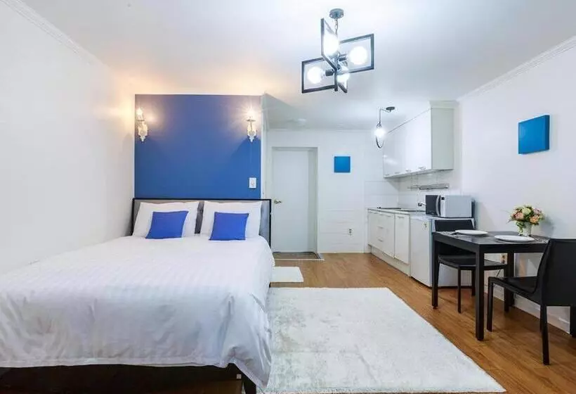 Hotelli Greenhill Pension