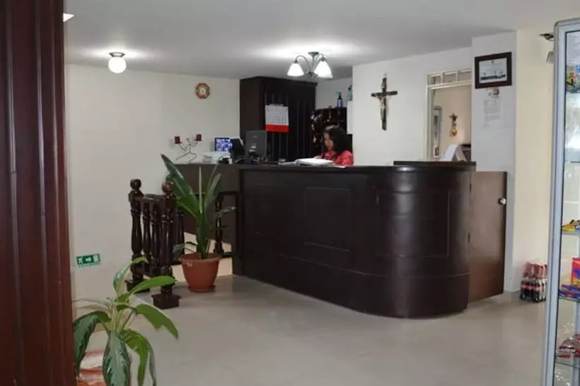 ホテル Imperio Ibague