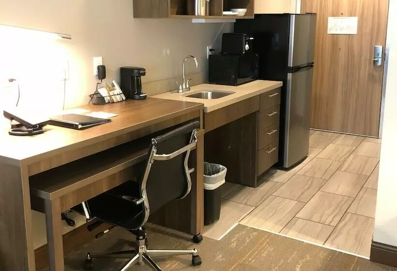 ホテル Kodiak Compass Suites
