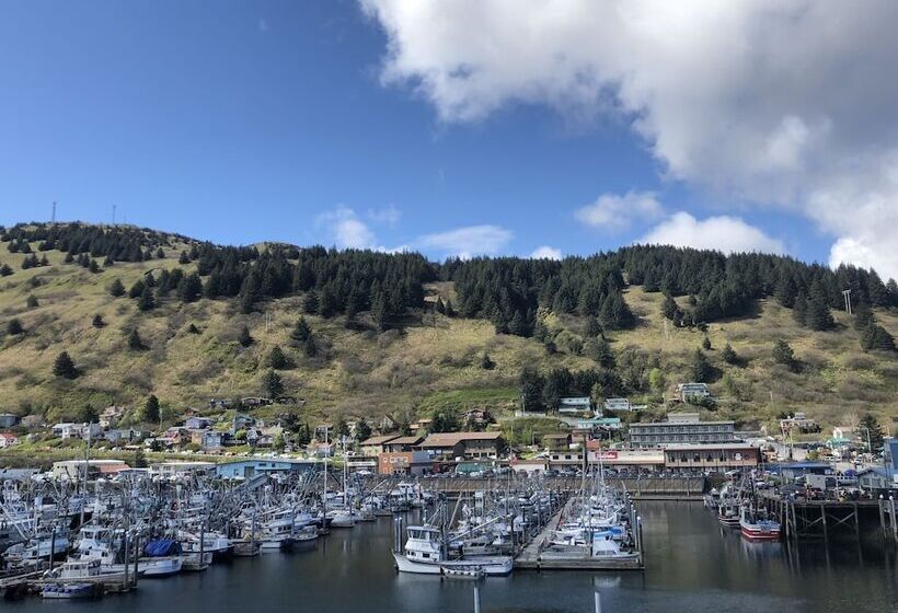 Szálloda Kodiak Compass Suites