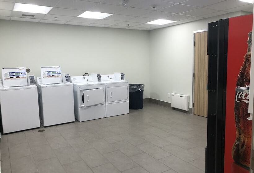 Szálloda Kodiak Compass Suites