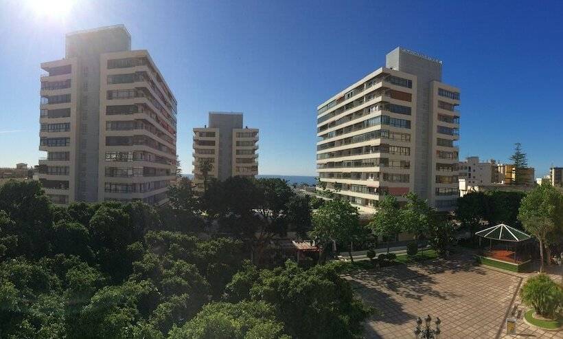 هتل Apartamentos La Nogalera