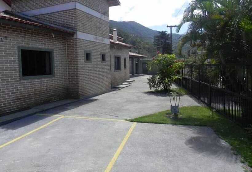 هتل Chale Refúgio Lagoinha