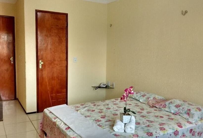 בית מלון כפרי Val Paraiso