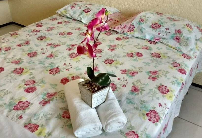 בית מלון כפרי Val Paraiso