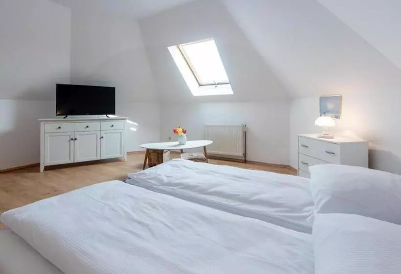 Hotelli Wczasowa 8 Apartments