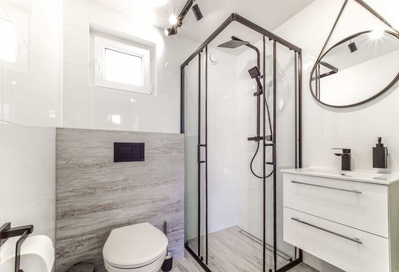 호텔 Wczasowa 8 Apartments