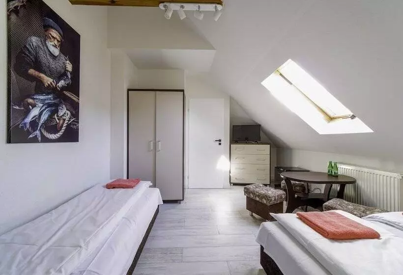 Hotelli Wczasowa 8 Apartments