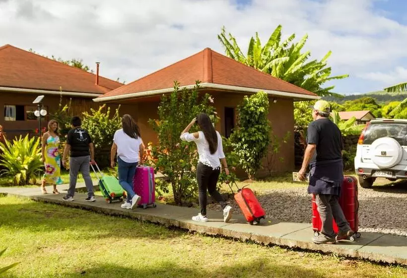 Marae Premium Cabins