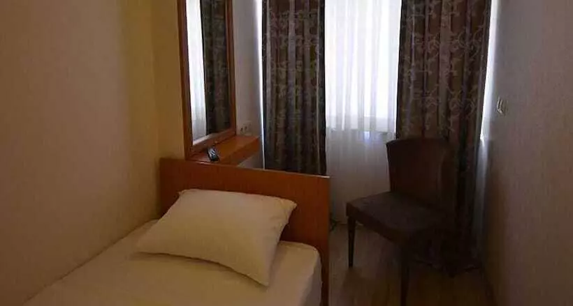 Otel On Arslan