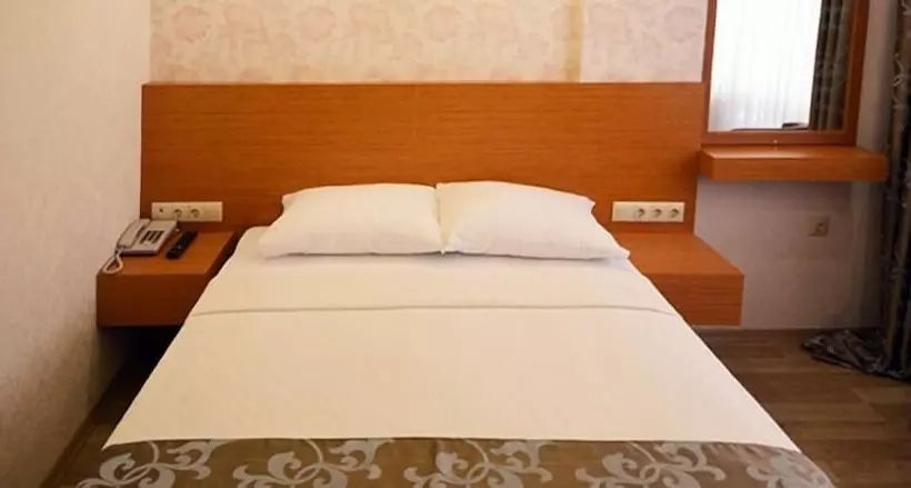 Otel On Arslan