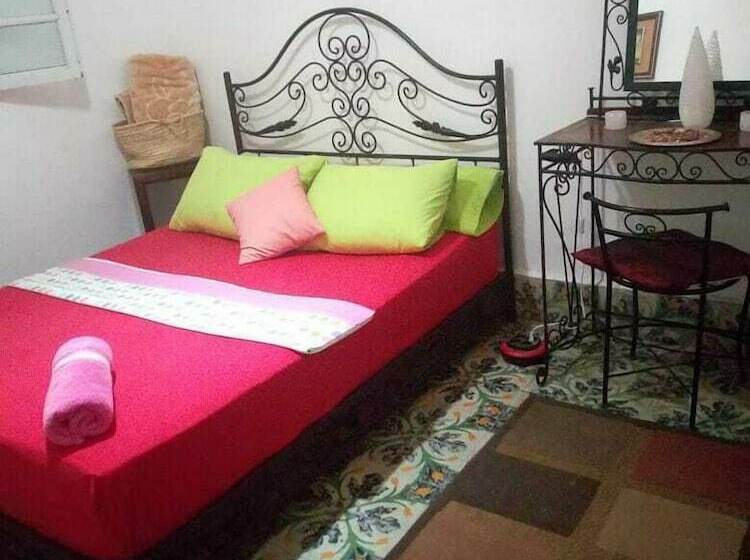 پانسیون Atlas Room