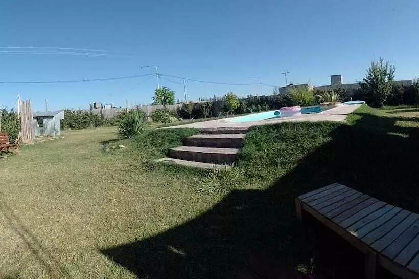 ペンション Descanso Cordillerano