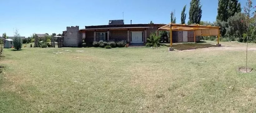 ペンション Descanso Cordillerano