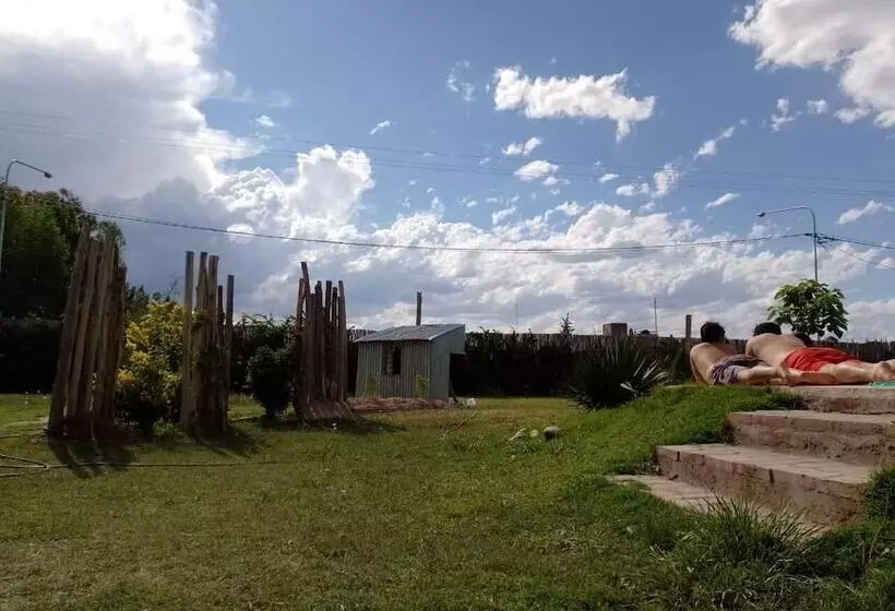 ペンション Descanso Cordillerano