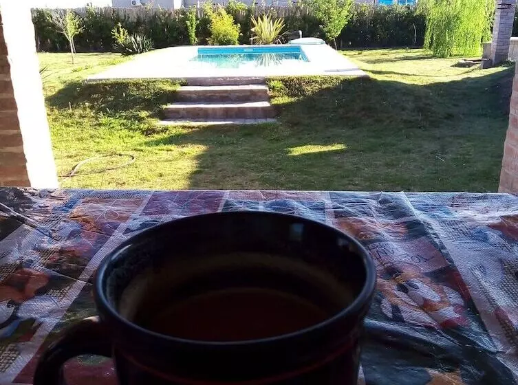 ペンション Descanso Cordillerano