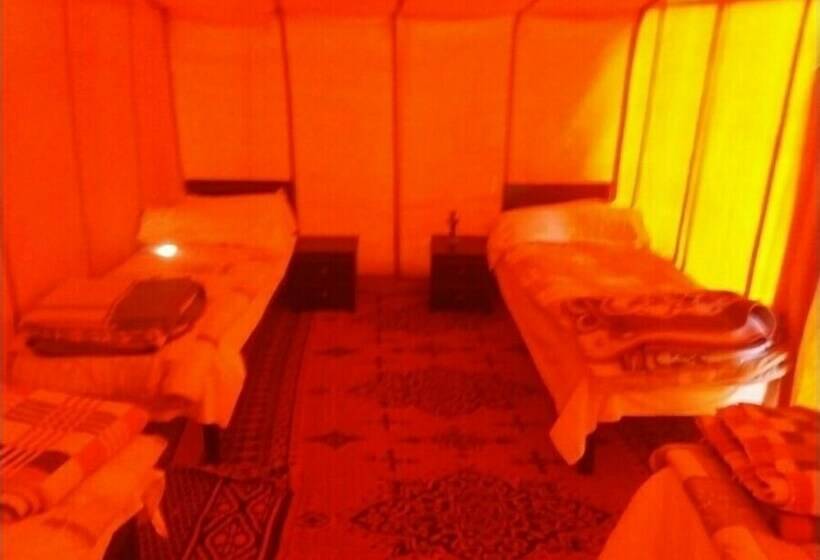 پانسیون Erg Lihoudi Dunes & Bivouac