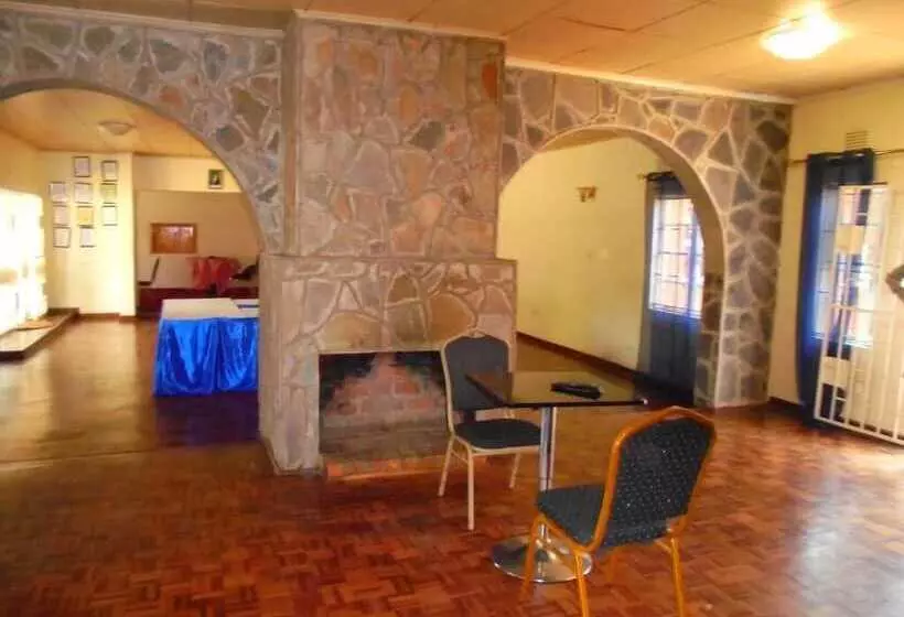 پانسیون Sharon's Guest House