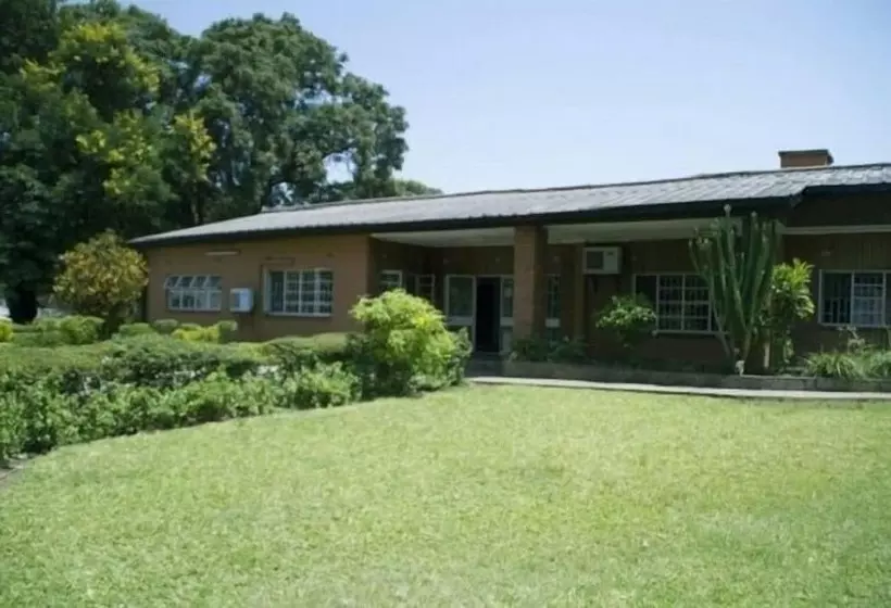 پانسیون Sharon's Guest House