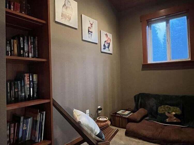 River Rock Mountain Cabin