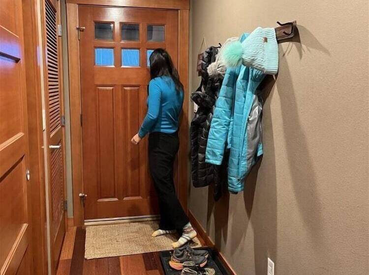 River Rock Mountain Cabin