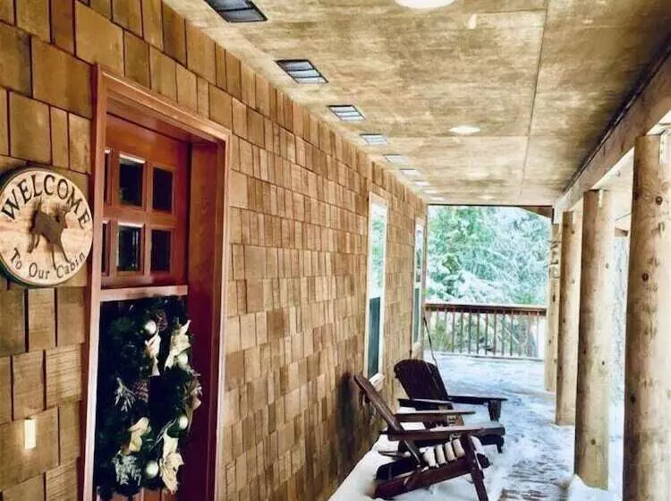 River Rock Mountain Cabin