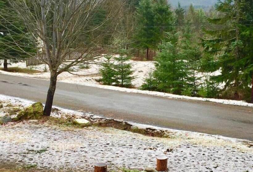 River Rock Mountain Cabin