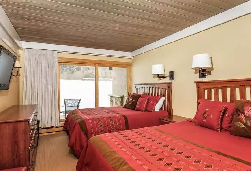 Stonebridge Condominiums