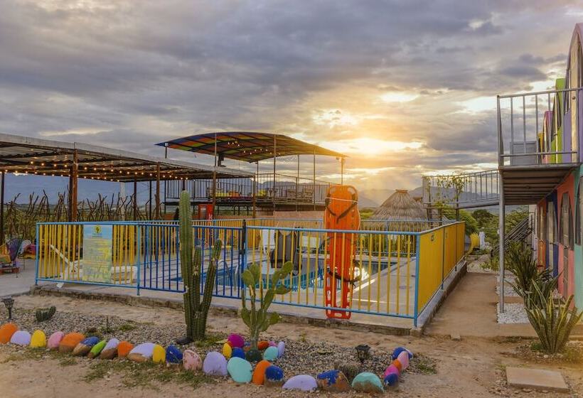 Tubo Hotel La Tatacoa   Campsite