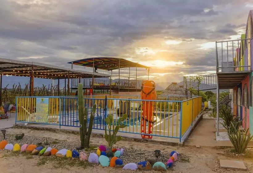 Tubo Hotel La Tatacoa   Campsite