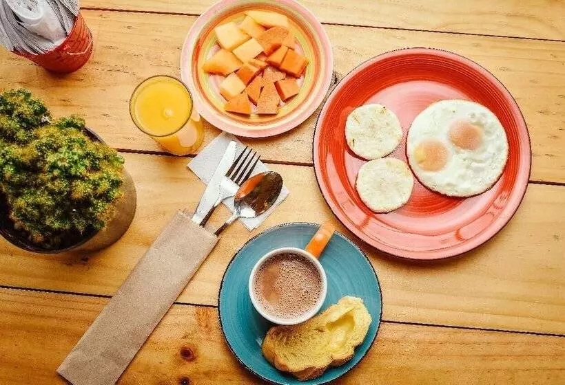 Tubo Hotel La Tatacoa   Campsite