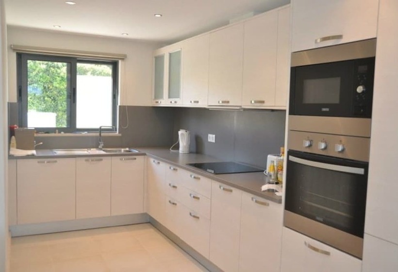 Villa In Quinta Do Lago Resort 1058