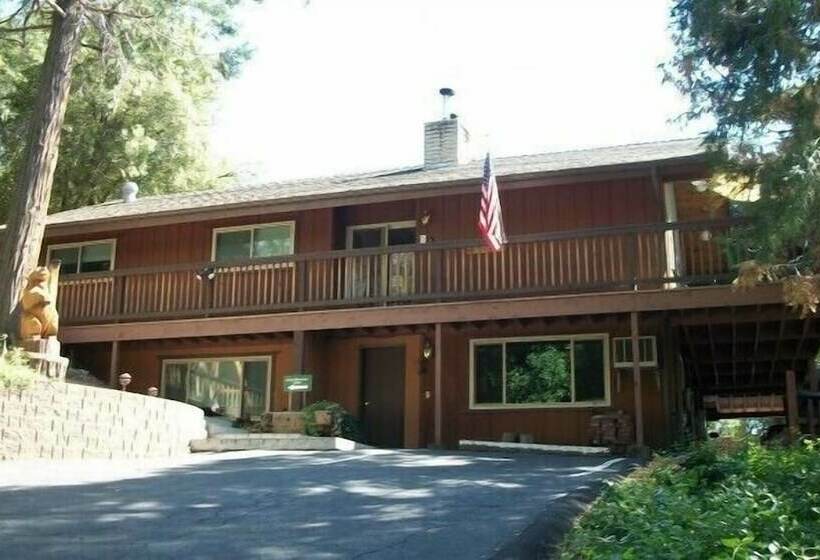 Yosemite Scenic Wonders  Cedar Mountain