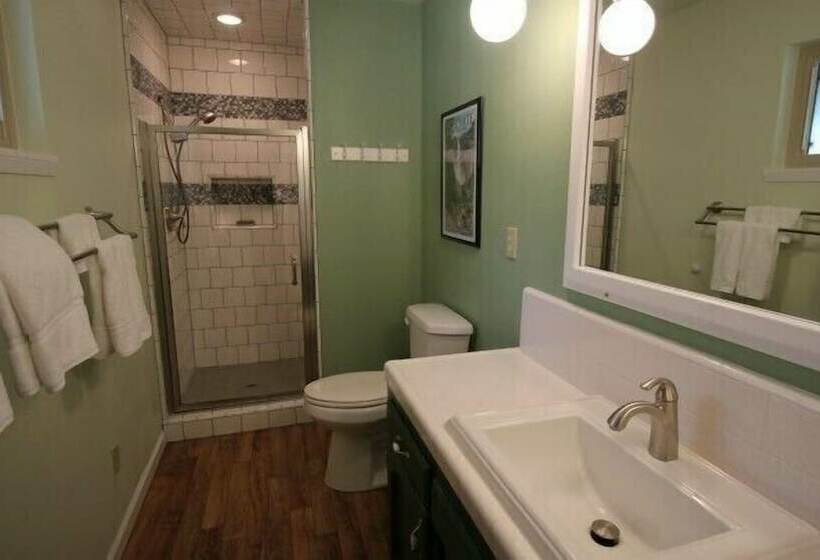 Yosemite Scenic Wonders  Cedar Mountain