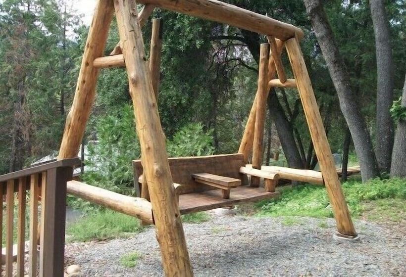 Yosemite Scenic Wonders  Cedar Mountain