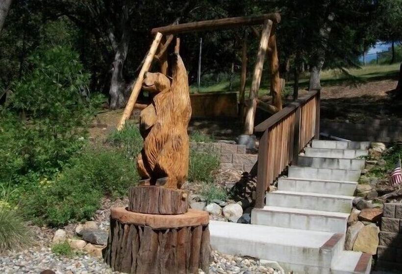 Yosemite Scenic Wonders  Cedar Mountain