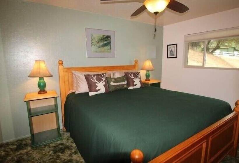 Yosemite Scenic Wonders  Cedar Mountain