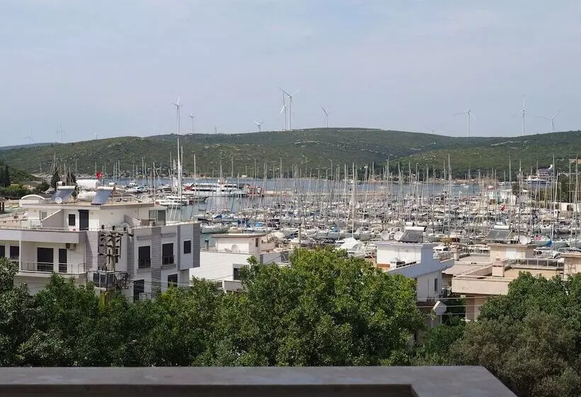 Deniz Otel