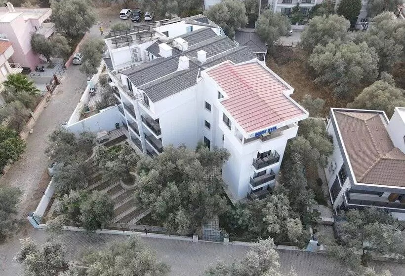 Deniz Otel