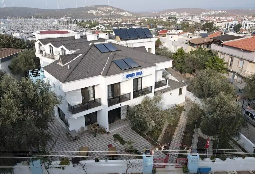 Deniz Otel
