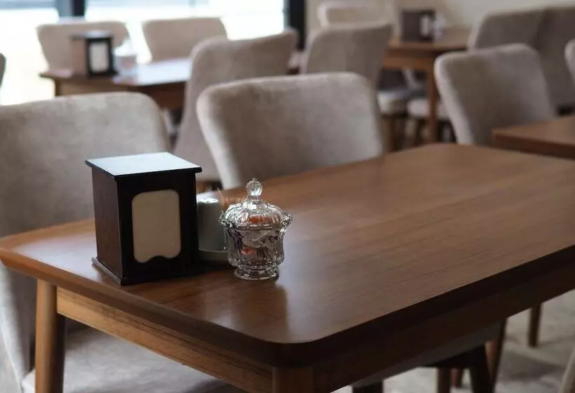 Deniz Otel